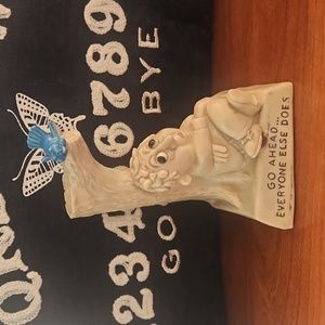 Vintage W&R Berries 1968 Kitsch Figurine 5.5" tall